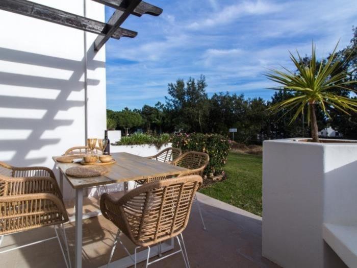 Estima Golf House Apartment - Luxurious & 6 Pools & Golf & Tennis Albufeira Kültér fotó